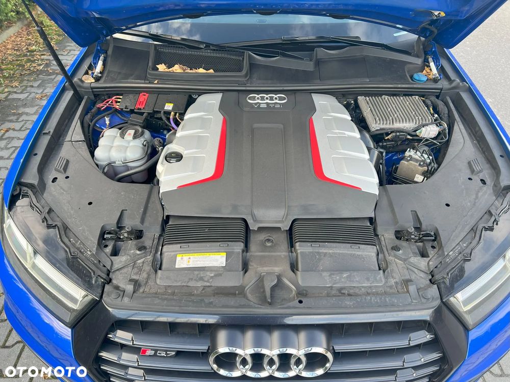 Audi SQ7 - 23