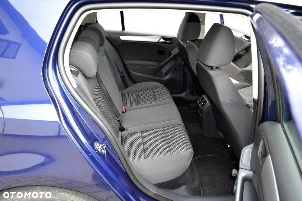 Volkswagen Golf 1.4 Style - 31