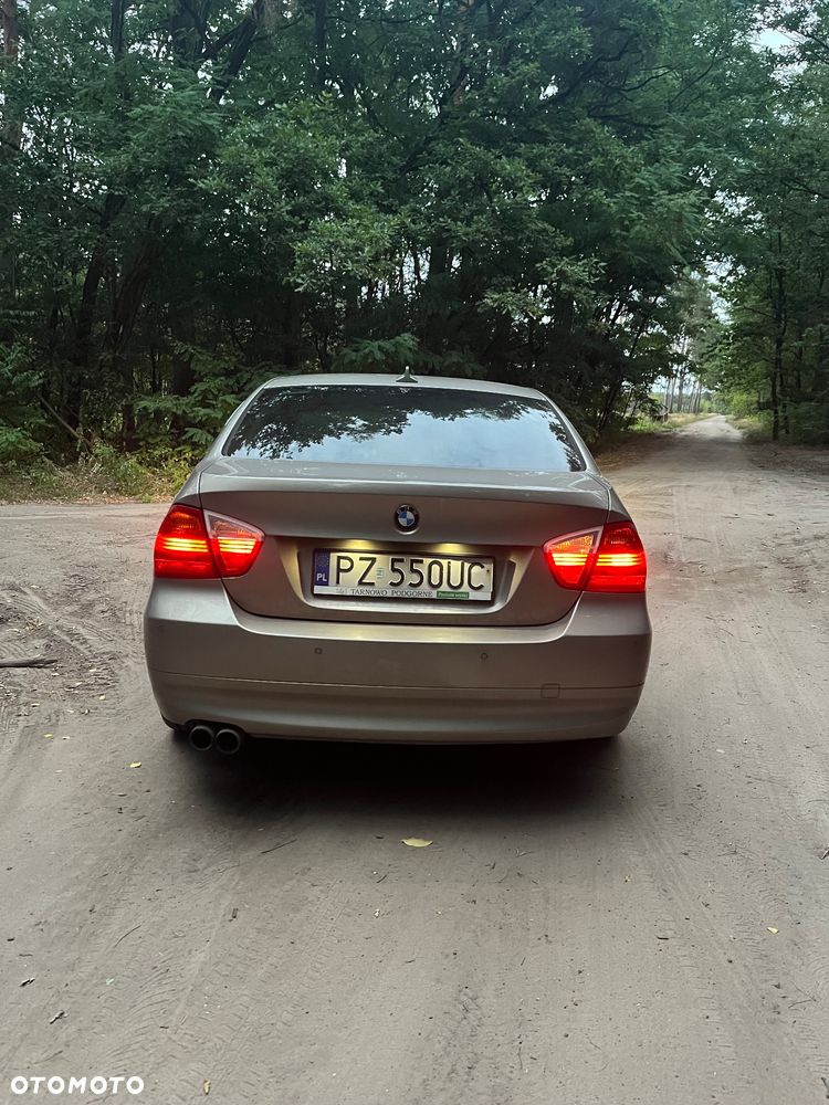 BMW Seria 3 325d - 7