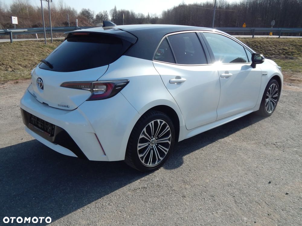 Toyota Corolla 1.8 Hybrid Comfort - 3