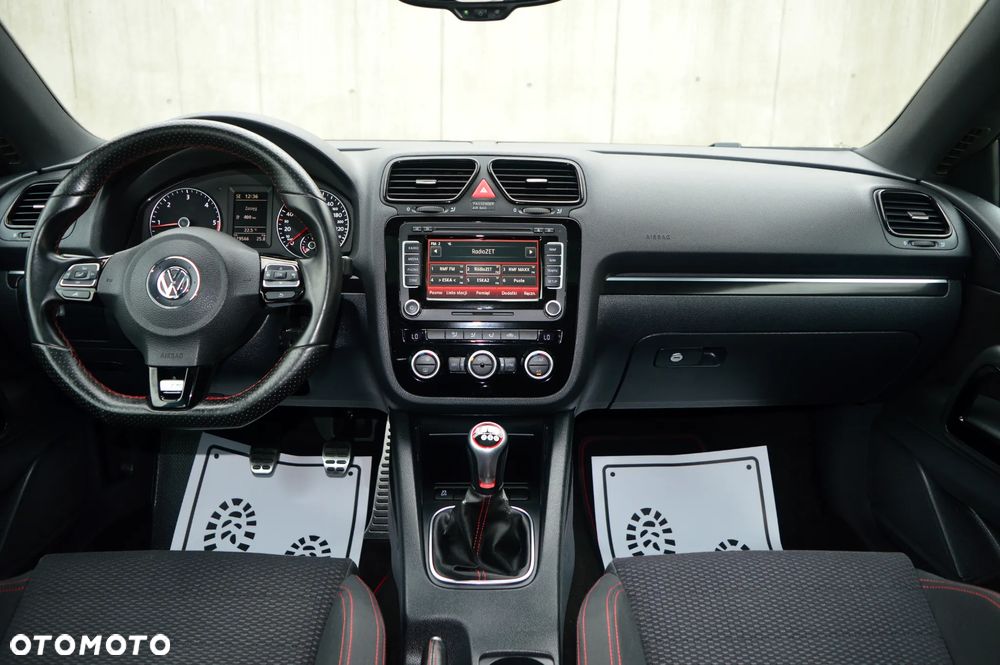 Volkswagen Scirocco 2.0 TDI GTS - 13