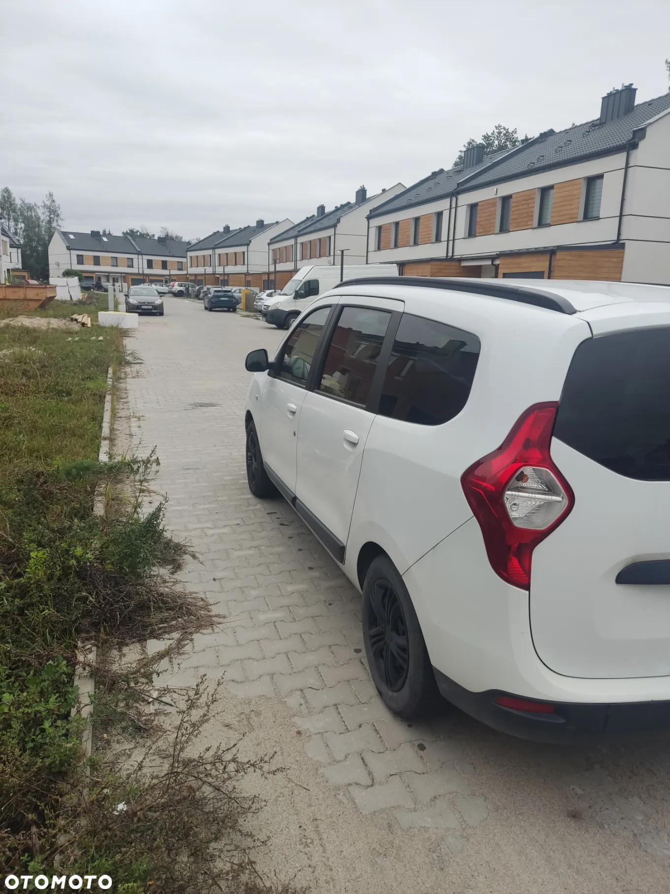Dacia Lodgy TCe 115 Comfort - 13