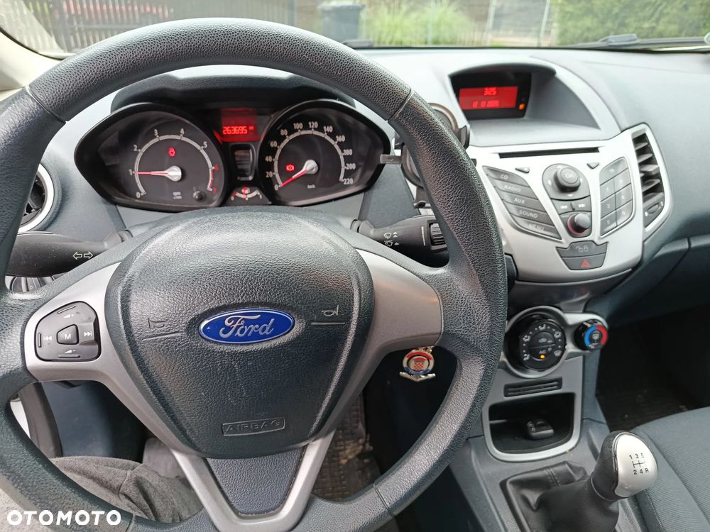 Ford Fiesta 1.25 Ambiente - 3