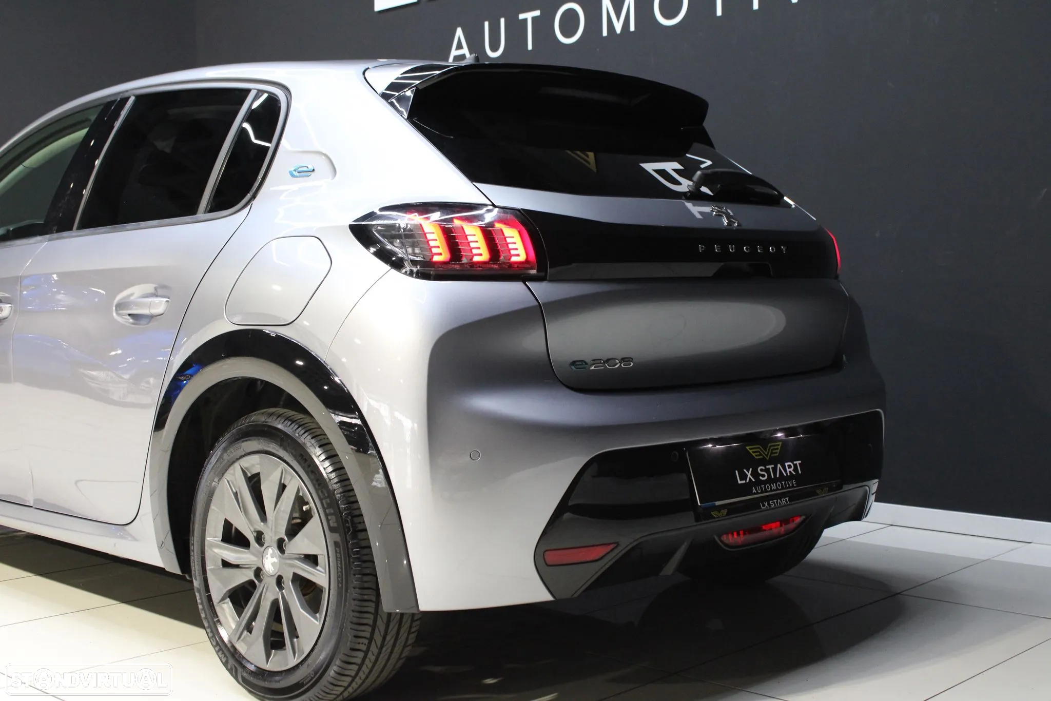 Peugeot e-208 50 kWh Allure Pack - 5
