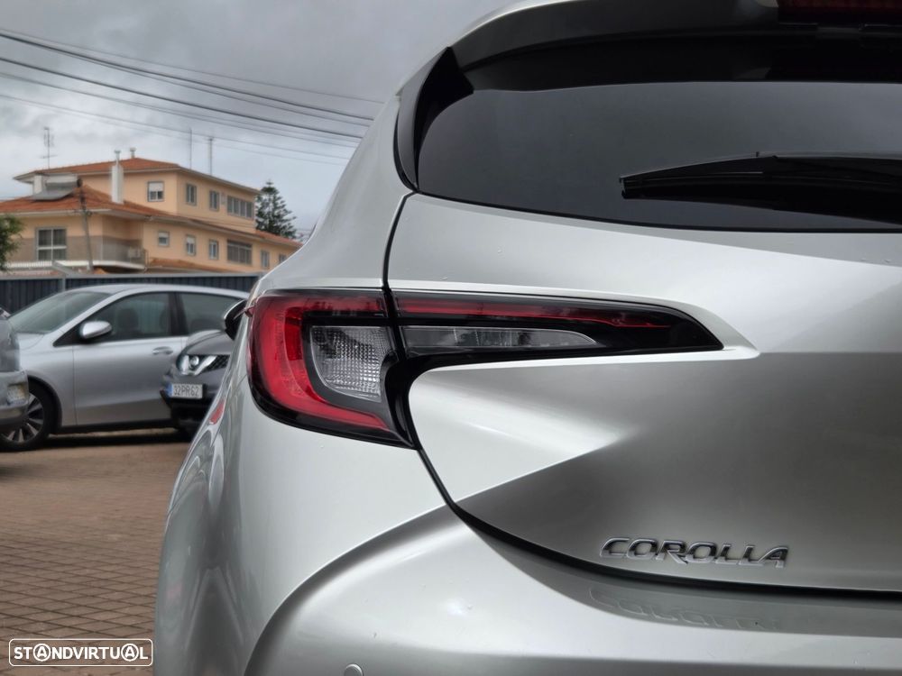 Toyota Corolla - 10