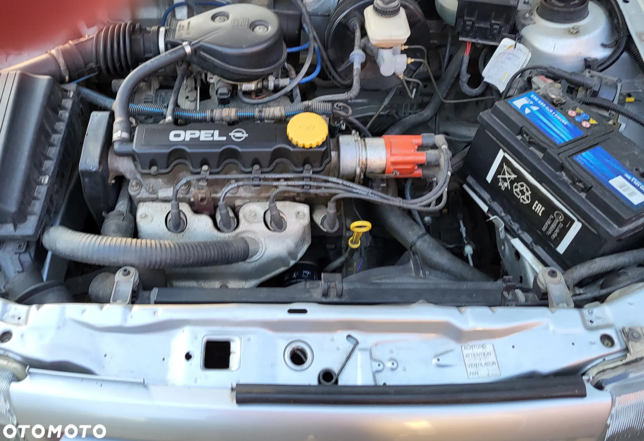 Opel Astra 1.4 16v GL - 11