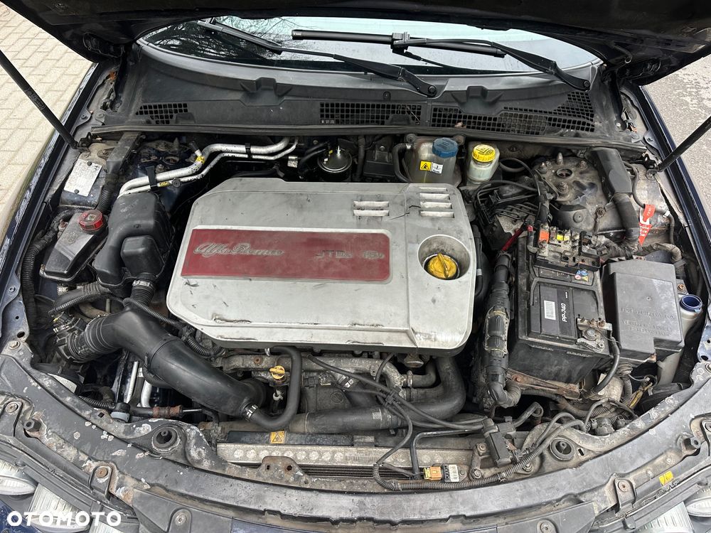 Alfa Romeo 159 1.9JTDM Distinctive - 24