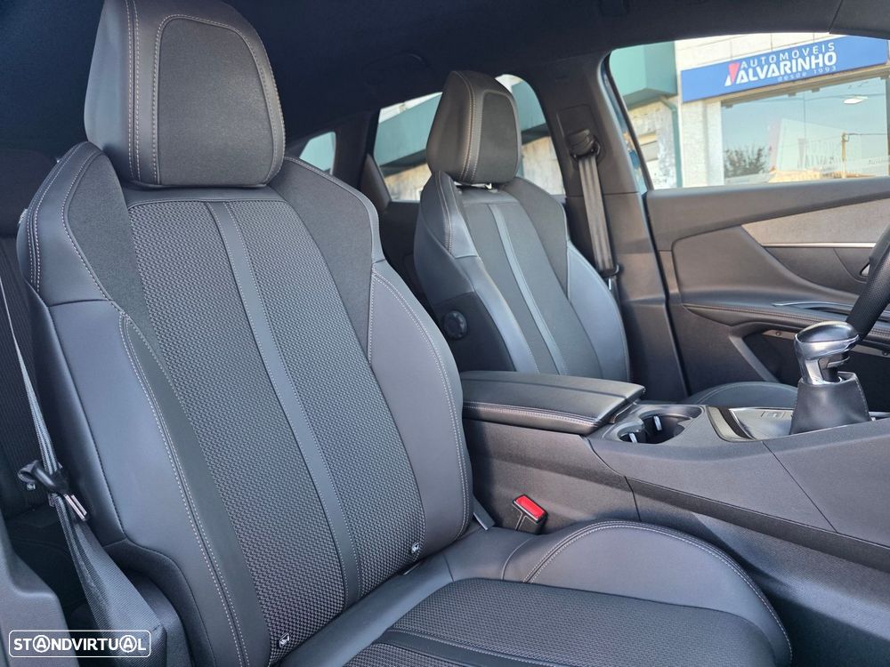 Peugeot 3008 1.2 PureTech GT - 25