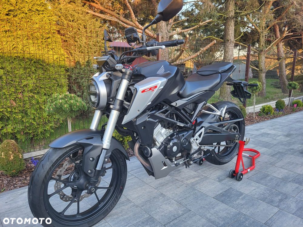 Honda CB - 3