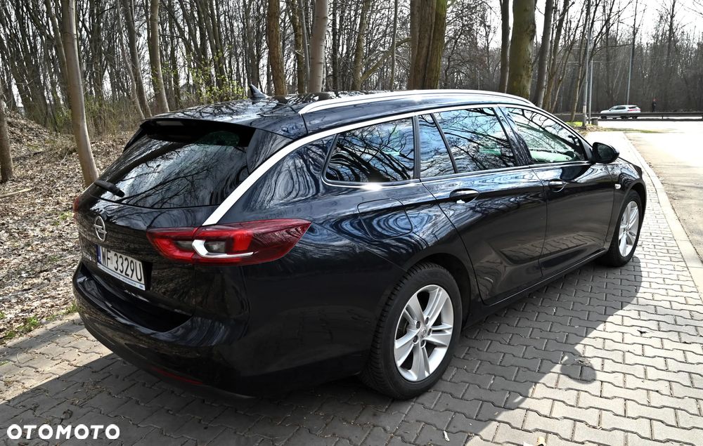 Opel Insignia - 15