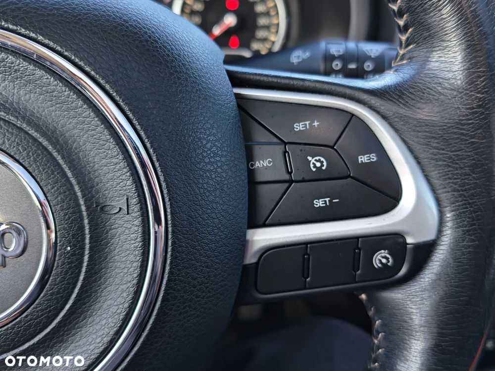 Jeep Renegade 1.4 MultiAir Limited FWD S&S - 17