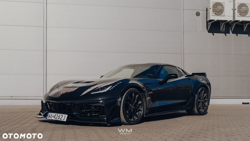 Chevrolet Corvette - 7