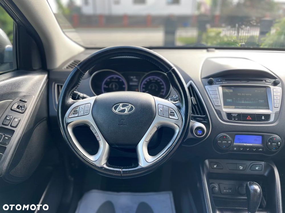 Hyundai ix35 2.0 CRDi 4WD Automatik Premium - 12