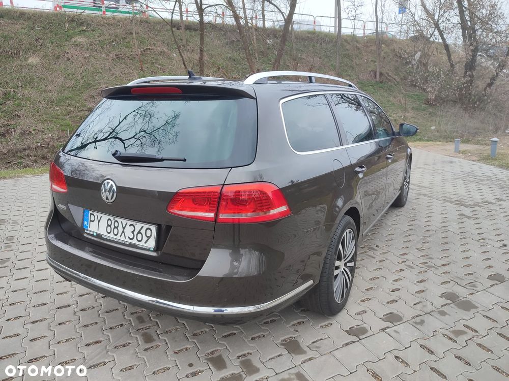 Volkswagen Passat 2.0 TDI DSG BlueMotion Technology Comfortline - 5