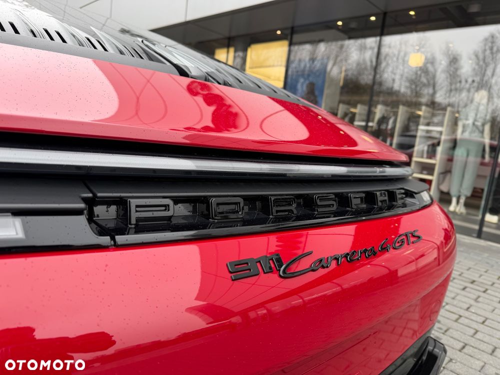 Porsche 911 - 12