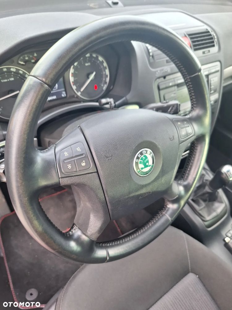 Skoda Octavia - 10