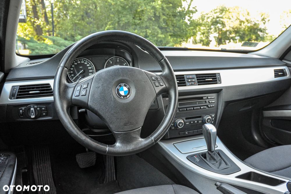 BMW Seria 3 - 9