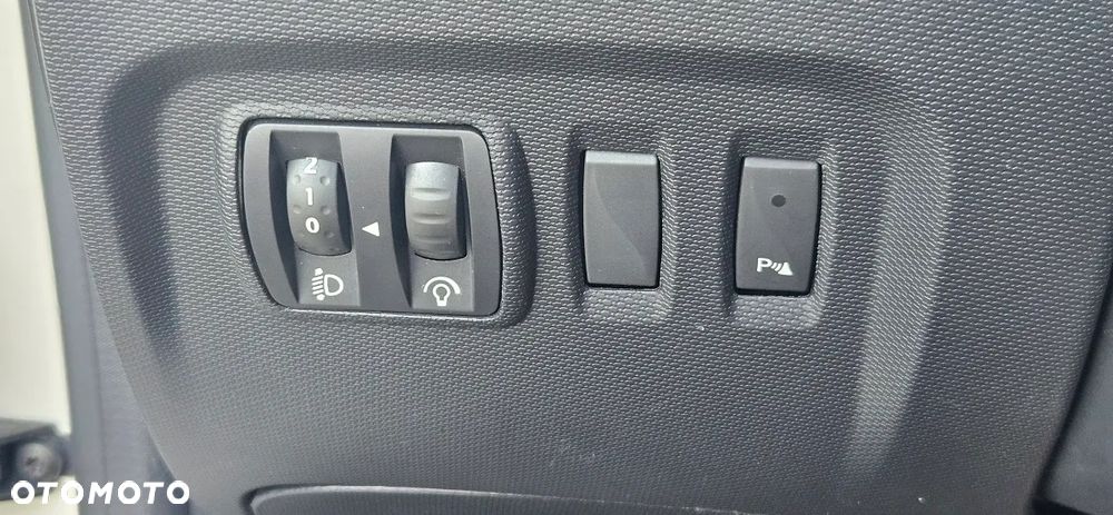 Renault Captur dCi 90 EDC Dynamique - 31