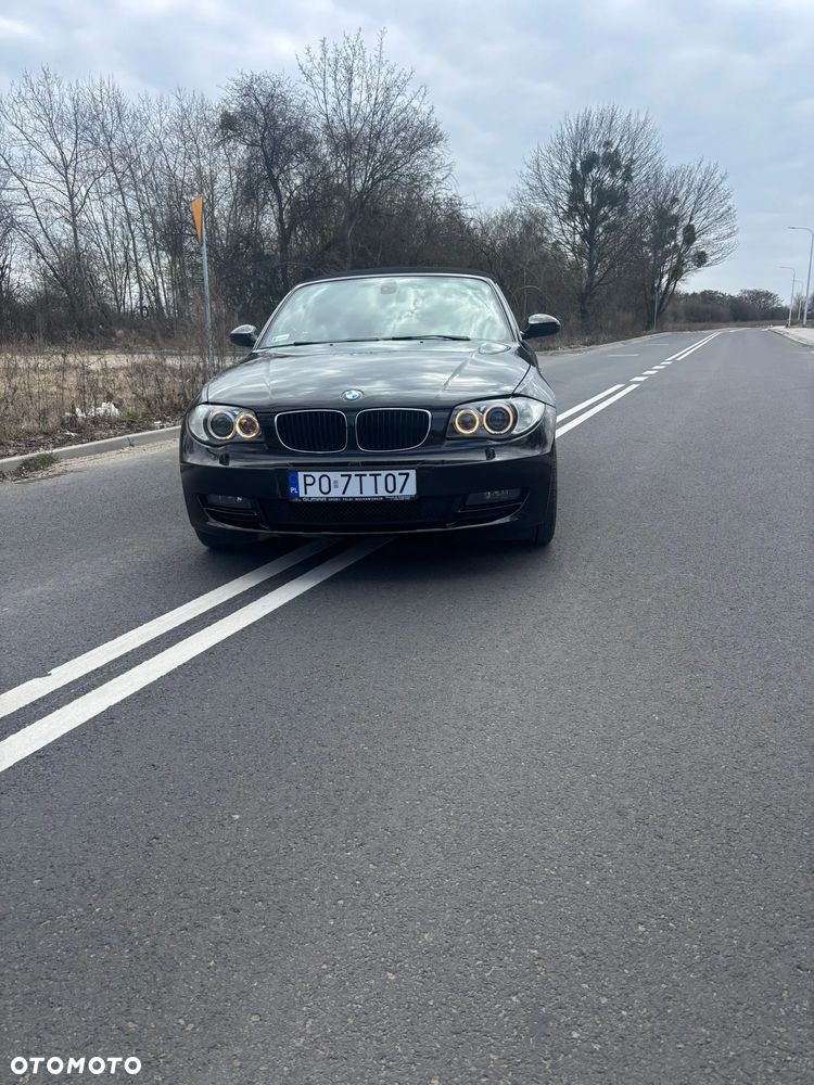 BMW Seria 1 120i - 8