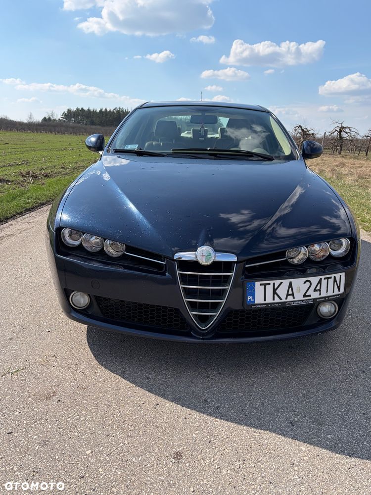 Alfa Romeo 159 - 2