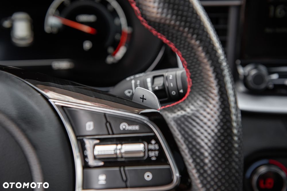 Kia ProCeed 1.6 T-GDI DCT7 OPF GT - 22