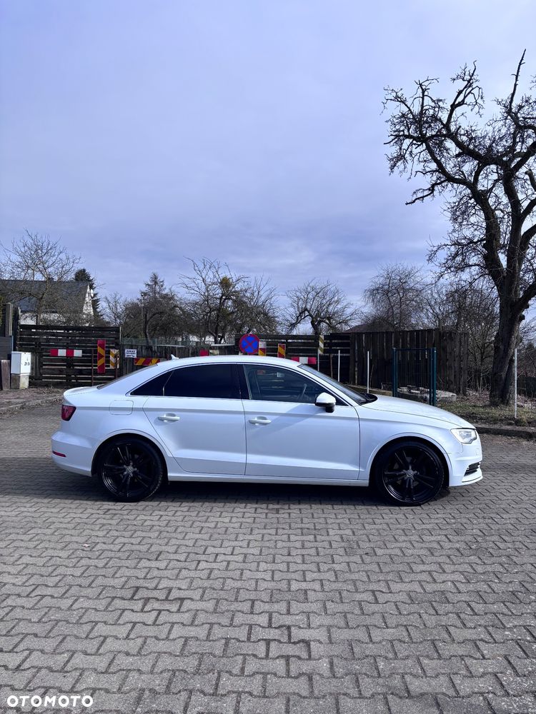 Audi A3 Limousine 1.4 TFSI cylinder on demand S tronic Ambiente - 13