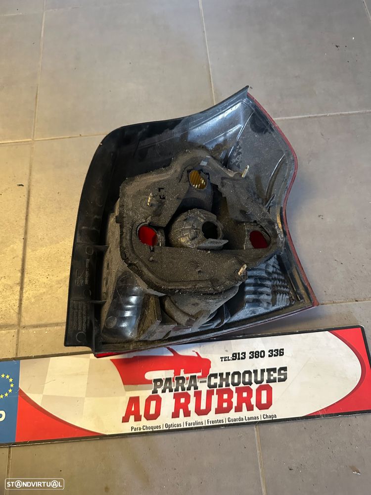 Farolim esq Toyota corolla E12 - 2