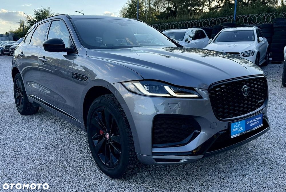 Jaguar F-Pace P250 AWD R-Dynamic Black - 6