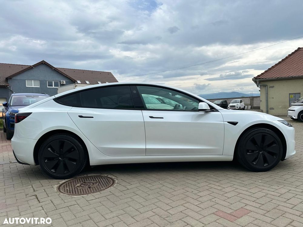 Tesla Model 3 Standard Reichweite Plus Hinterradantrieb - 16