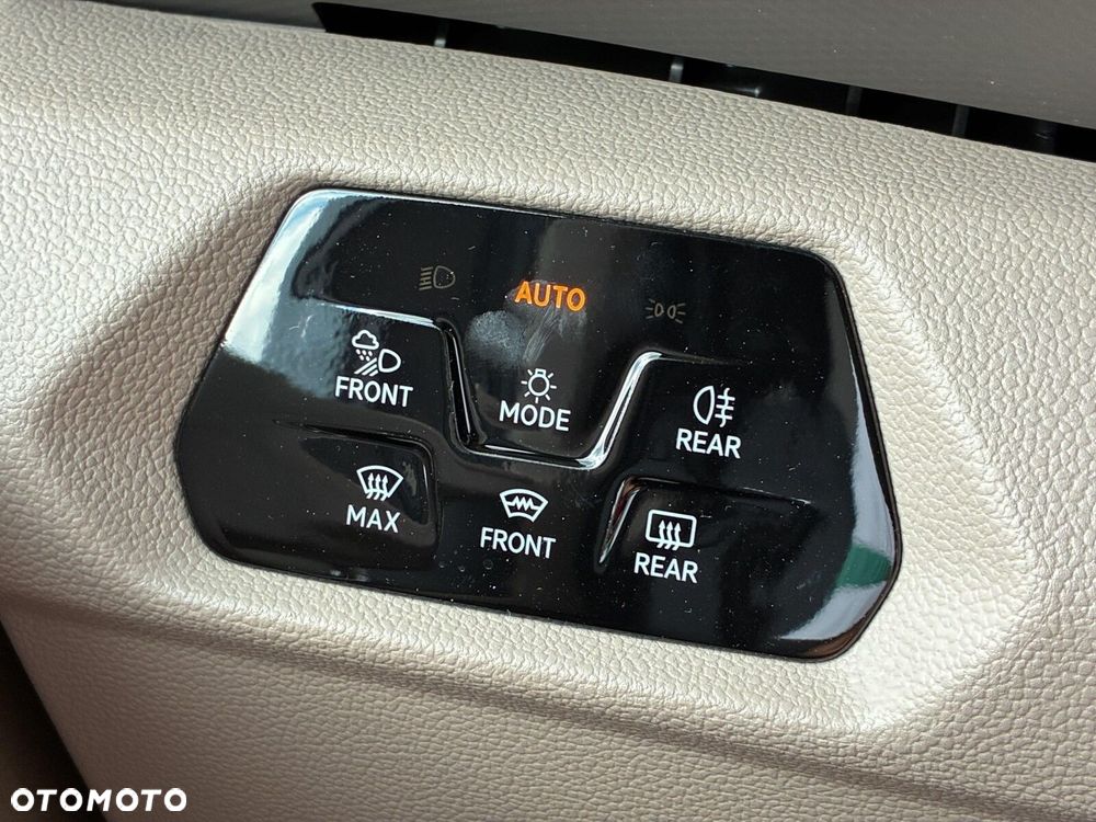 Volkswagen California - 31