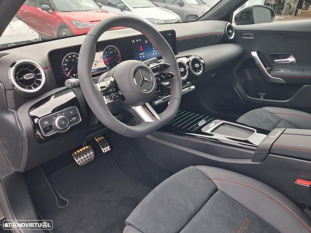 Mercedes-Benz A 180 - 10