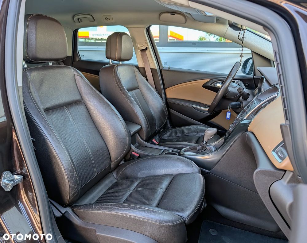 Opel Astra 1.4 T Sport - 7