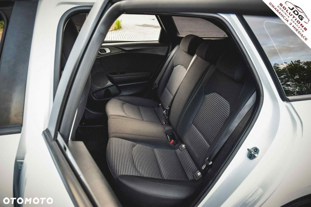 Kia Ceed 1.4 M - 34