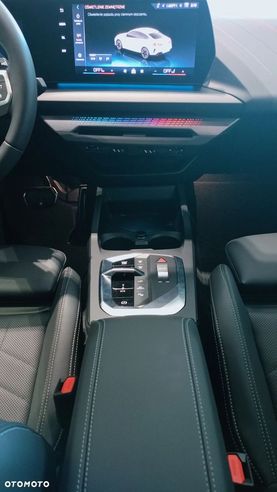 BMW Seria 2 218i M Sport - 16