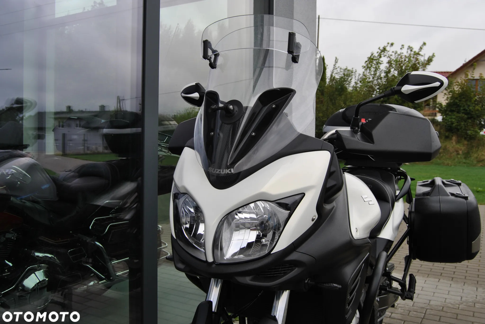 Suzuki DL - 18