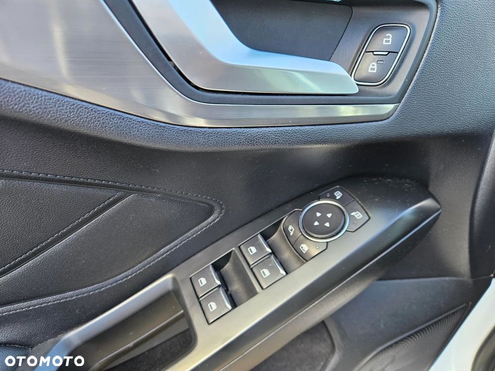 Ford Focus 1.5 EcoBlue Start-Stopp-System TITANIUM - 8
