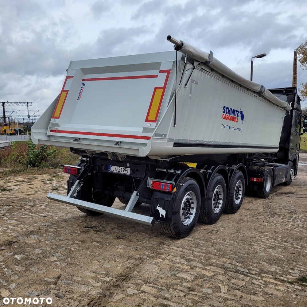 Schmitz Cargobull SCB S3D - 8
