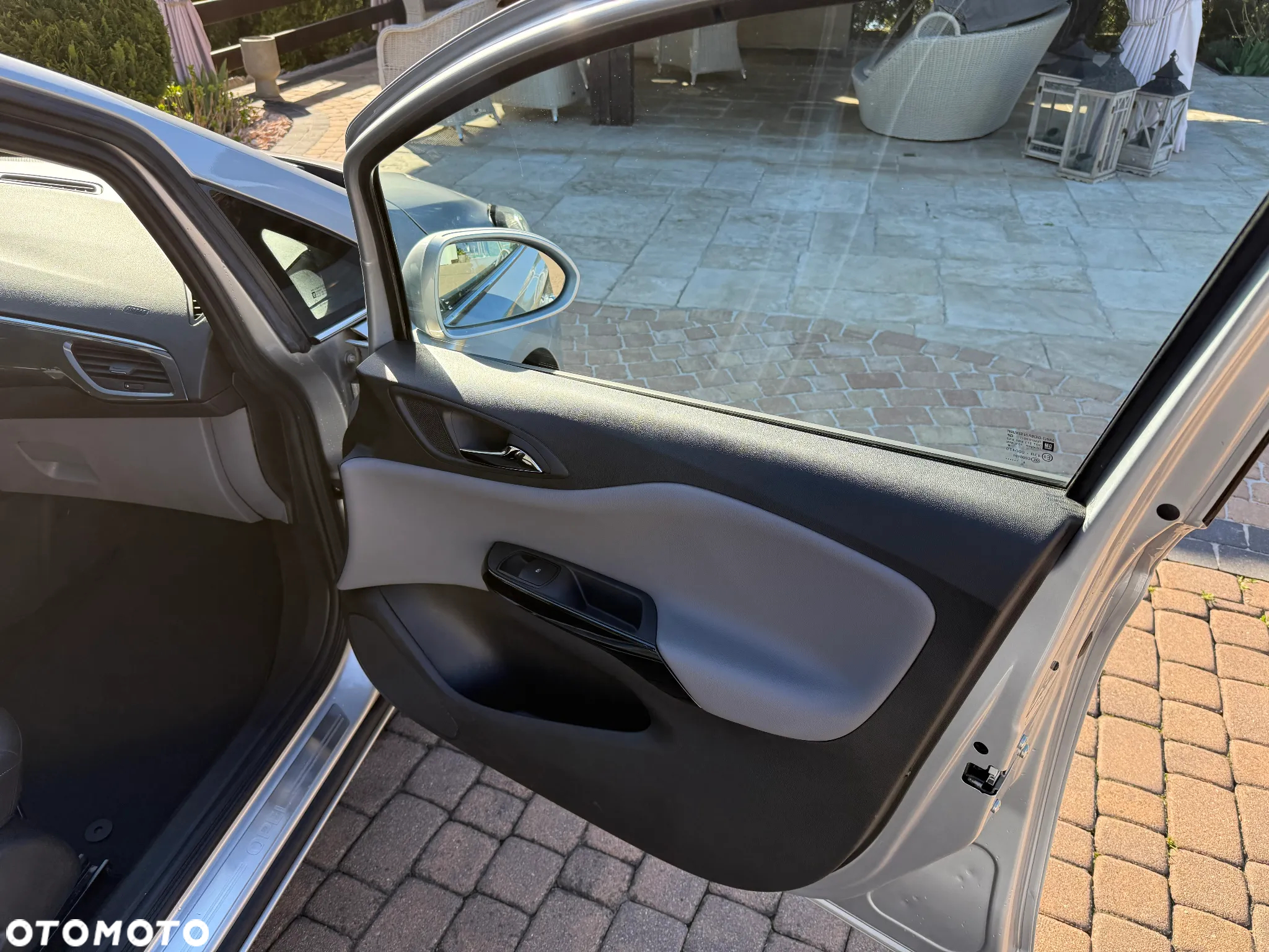 Opel Corsa 1.4 Innovation - 31