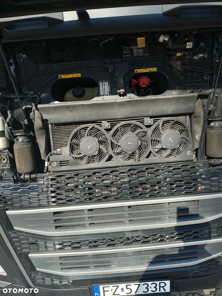 Volvo FH 460 LNG - 11