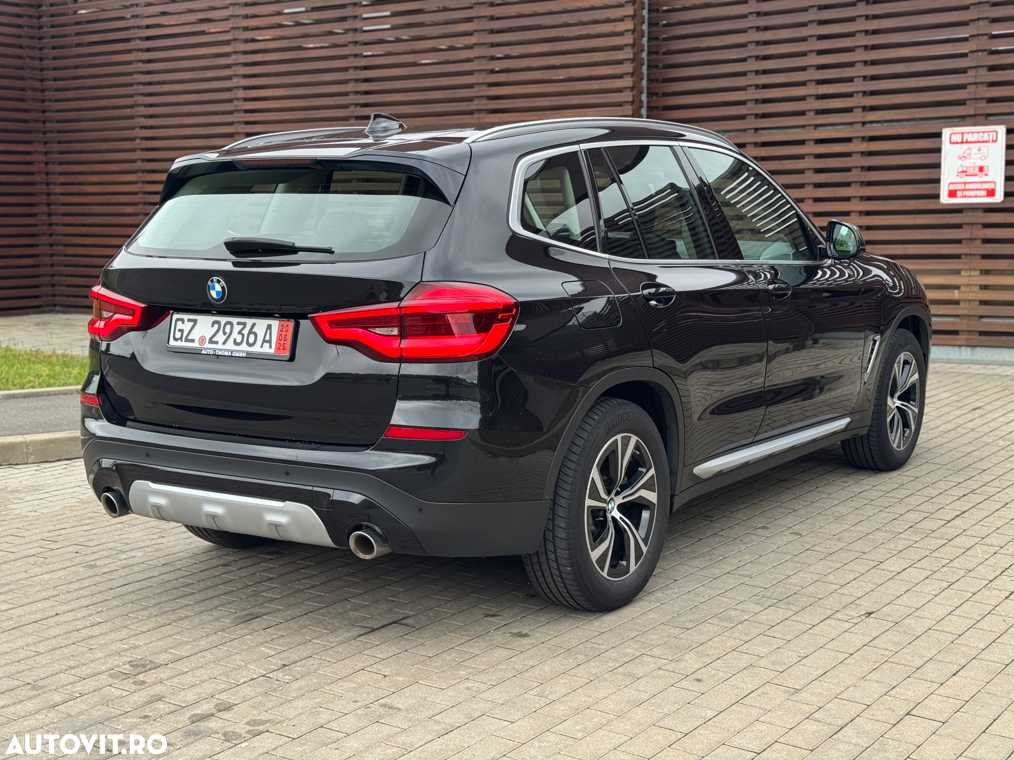 BMW X3 xDrive20i AT xLine - 4