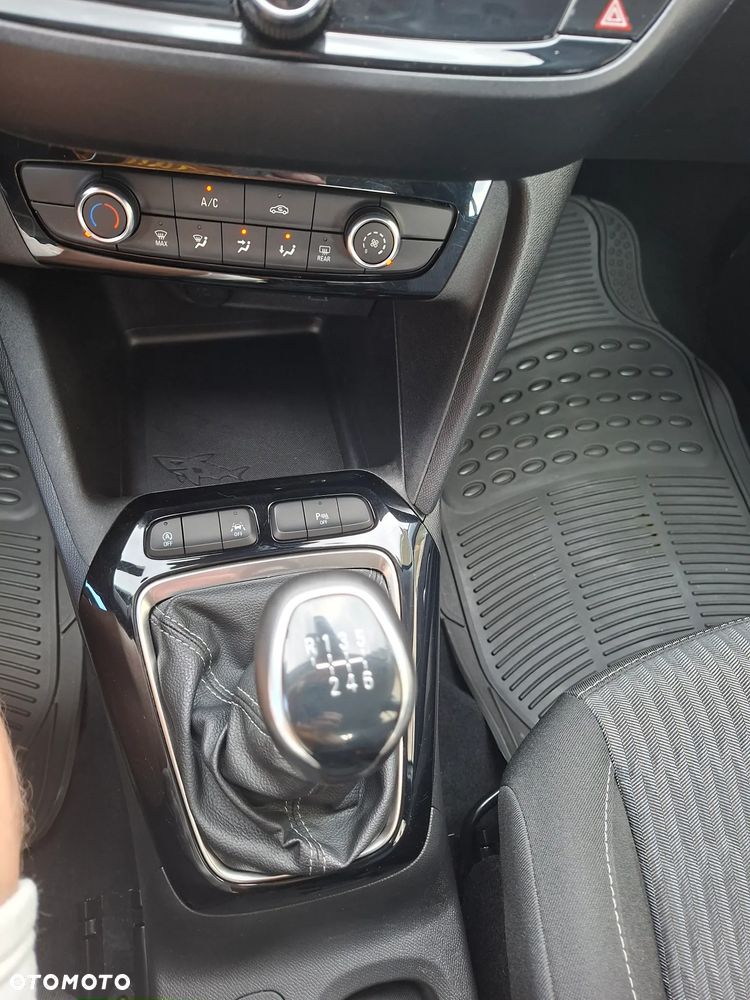 Opel Corsa 1.2 Direct Injection Turbo Start/Stop GS - 25