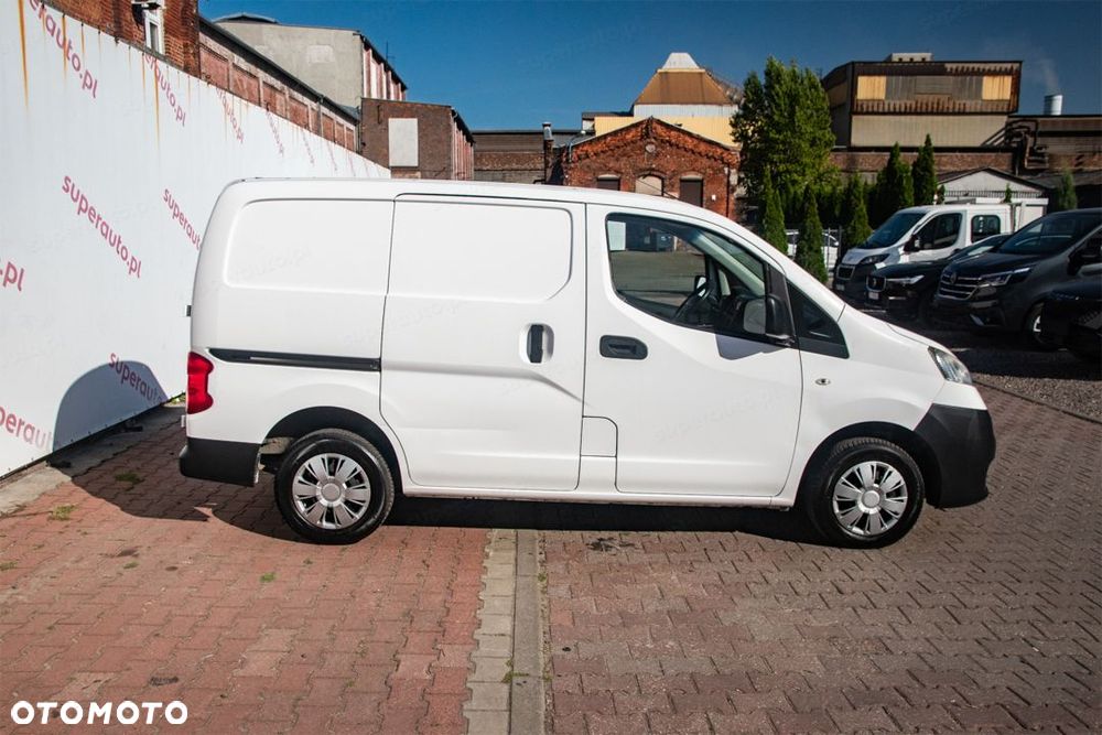 Nissan NV200 1.5 90KM - 10