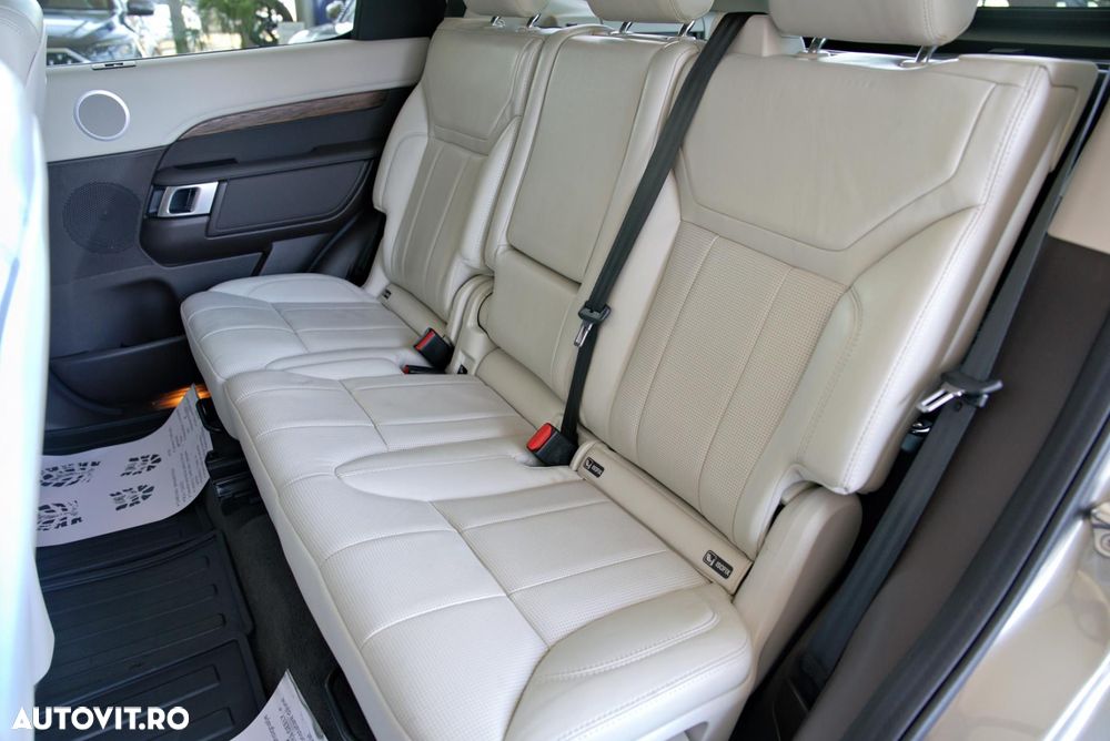 Land Rover Discovery 3.0 L TD6 HSE Luxury - 25