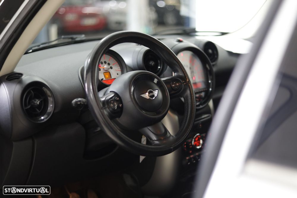 MINI Countryman One D - 16