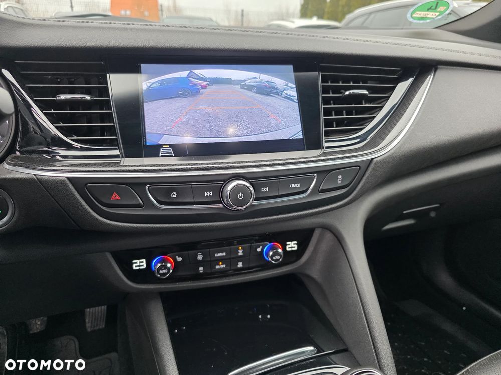 Opel Insignia ver-2-0-cdti-exclusive-s-s - 19