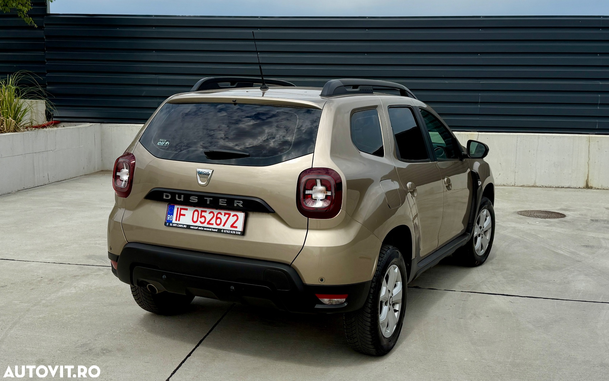 Dacia Duster 1.6 SCe Comfort - 5