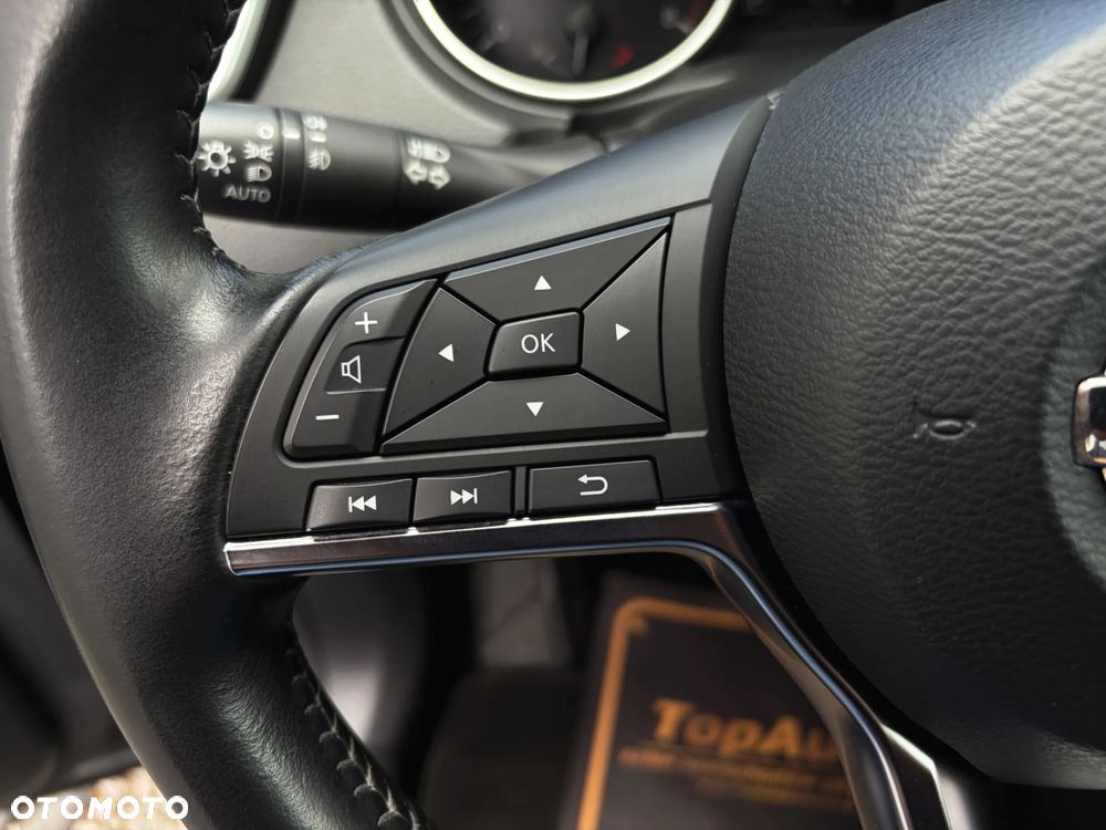 Nissan Qashqai 1.3 DIG-T DCT N-CONNECTA - 23