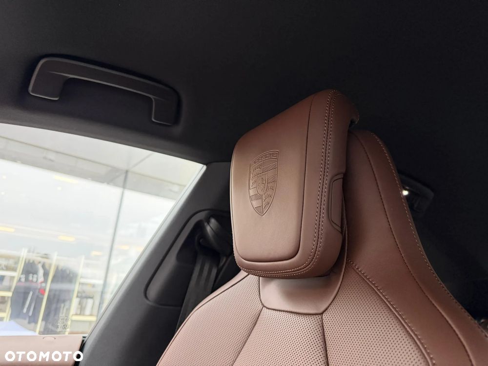 Porsche Macan - 23