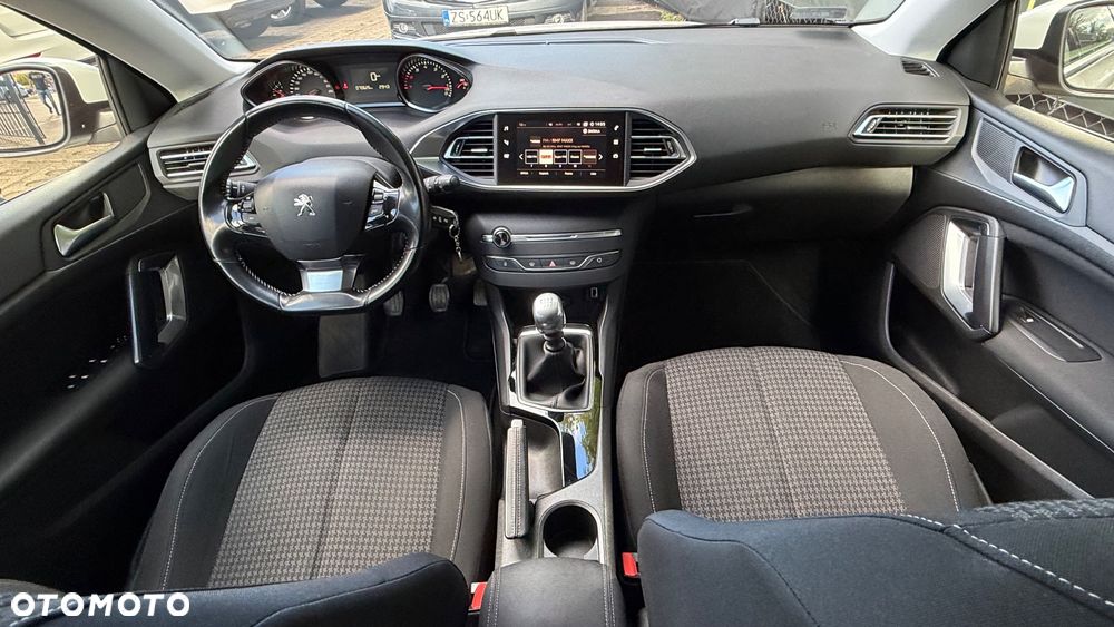 Peugeot 308 1.2 PureTech GPF Access S&S - 29