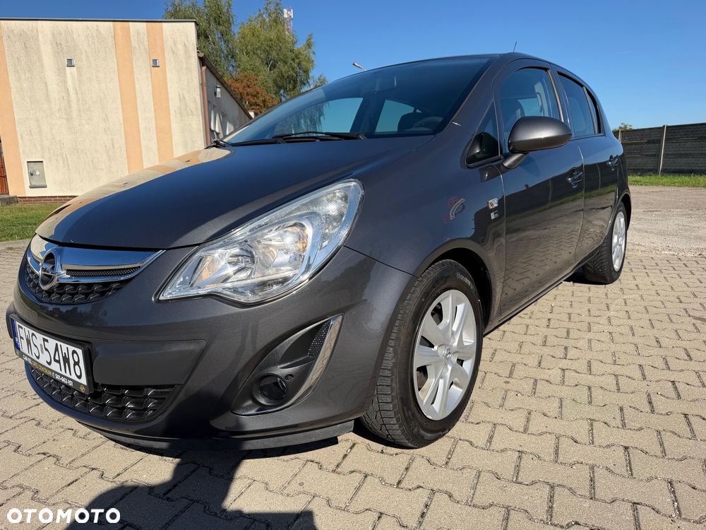 Opel Corsa 1.4 16V 150 Jahre - 14